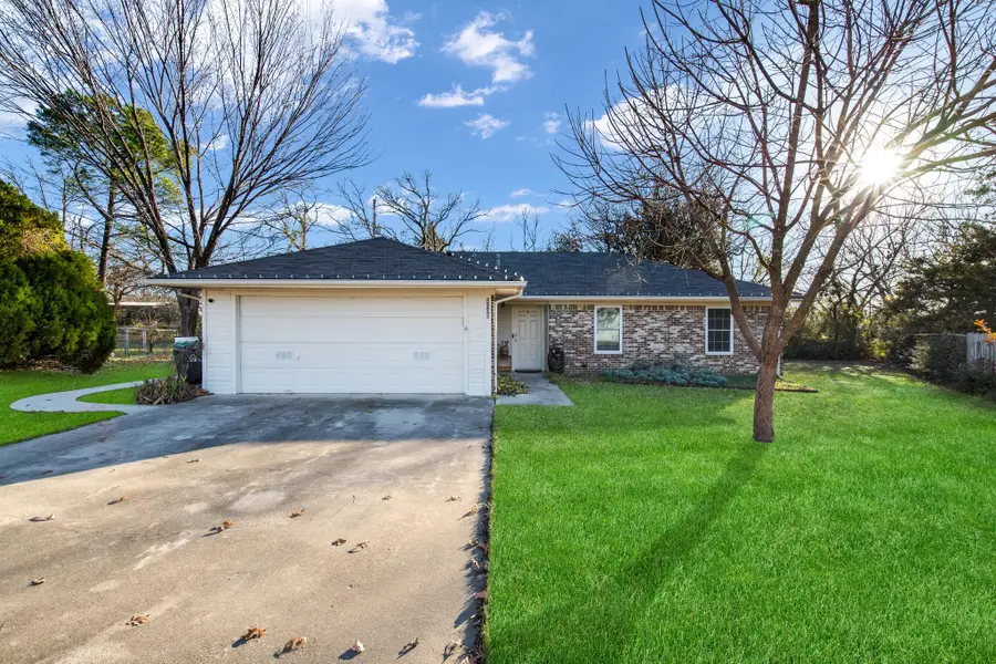 2000 Navajo Street, Denton, TX 76209 - Image #2