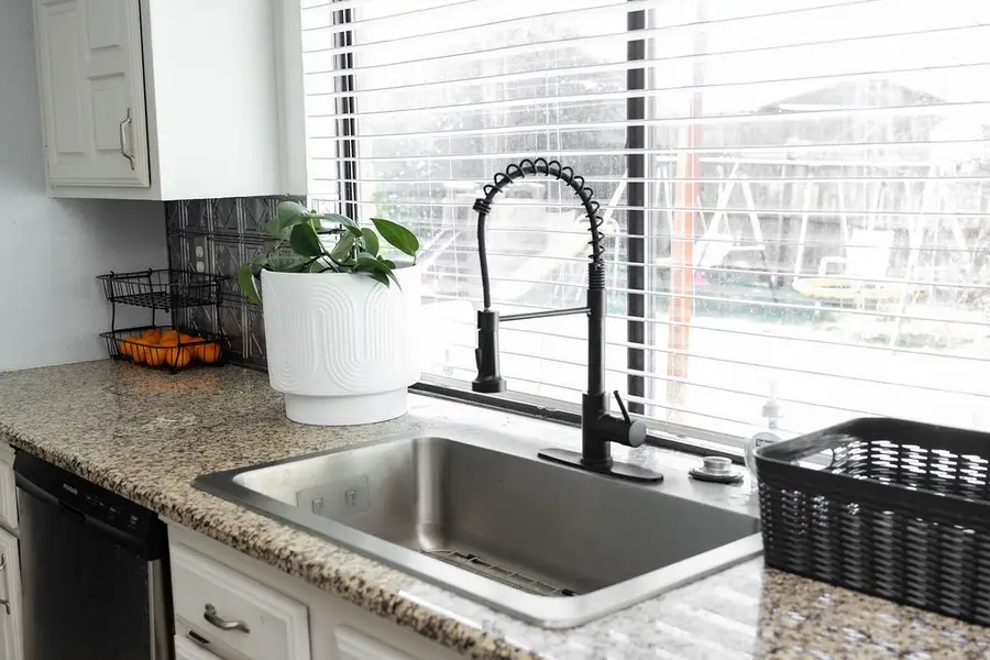 4712 Lemmon Court, The Colony, TX 75056 - Image #2