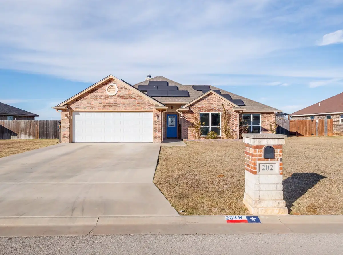 202 W Hall Court, Early, TX 76802 - Image #1