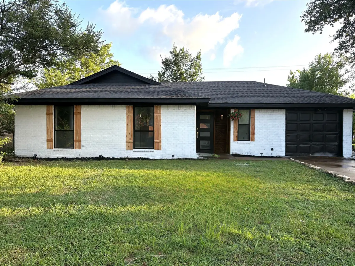 1704 Phillips Lane, Kaufman, TX 75142 - Image #1