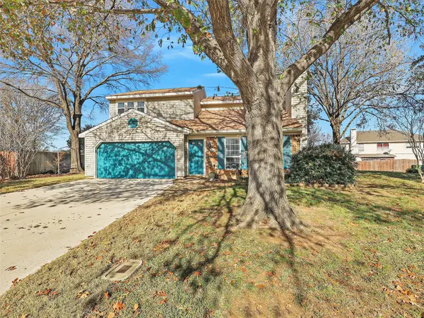 415 Creekmeadow Lane, Lewisville, TX 75067