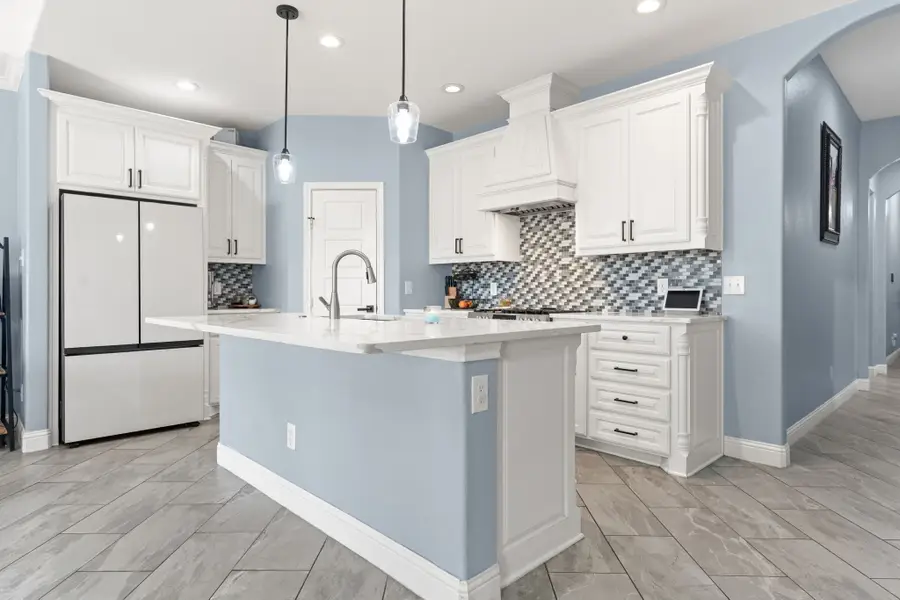 2512 High Crest Avenue, Fort Worth, TX 76111 - #2