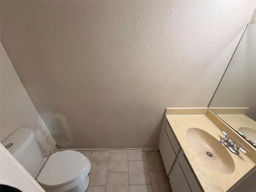 1915 Red Cloud Drive, Dallas, TX 75217 - Image #3