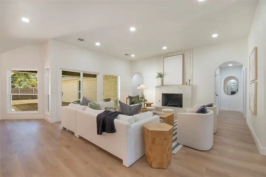 7220 Claybrook Drive, Dallas, TX 75231 - Image #3