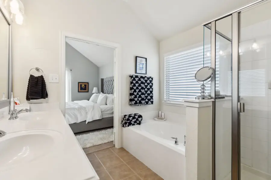 541 Kirby Drive, Argyle, TX 76226 - Image #2