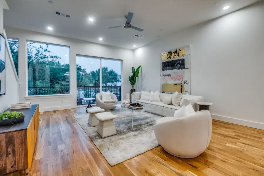 14903 Reserve Circle, Addison, TX 75001 - Image #3