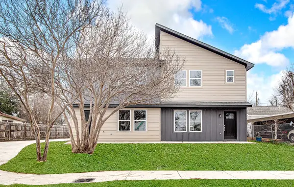 320 W Gambrell Street, Fort Worth, TX 76110