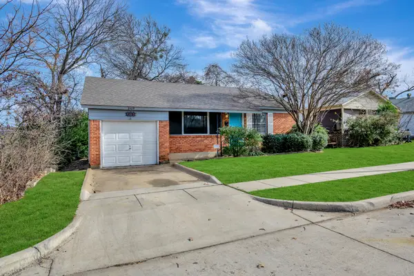 2509 Wayside Avenue, Fort Worth, TX 76110