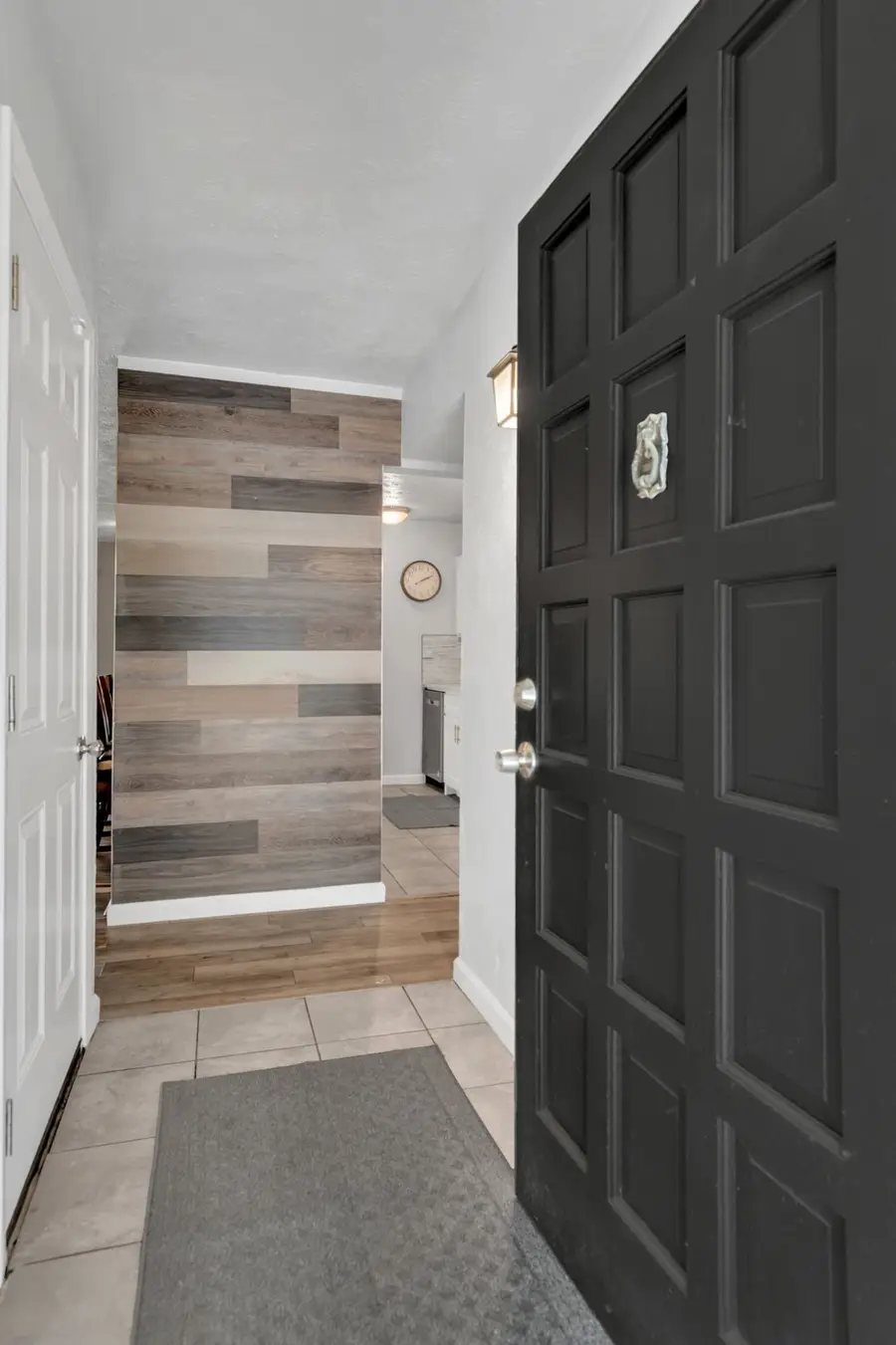 6428 Wakefield Road, North Richland Hills, TX 76182 - Image #2