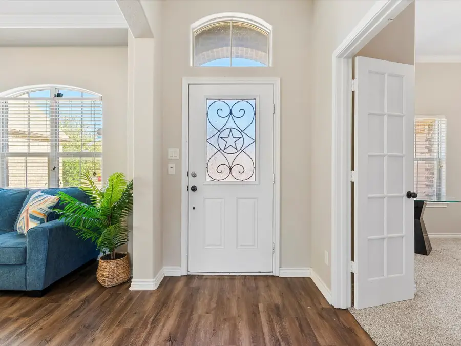 4925 Breezewind Lane, Fort Worth, TX 76123 - Image #3