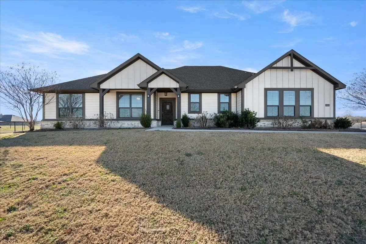 2020 Pebblegate Drive, Weatherford, TX 76085 - Image #1