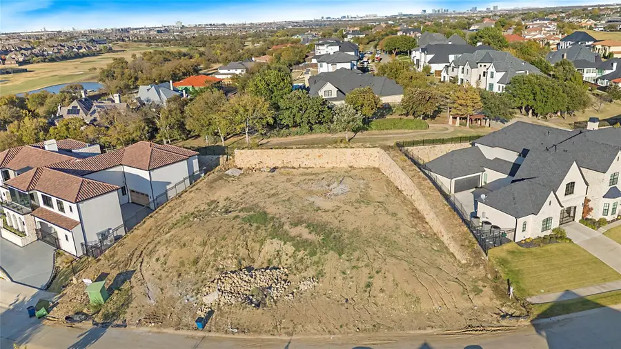 2316 Silver Table Drive, Lewisville, TX 75056 - Image #2