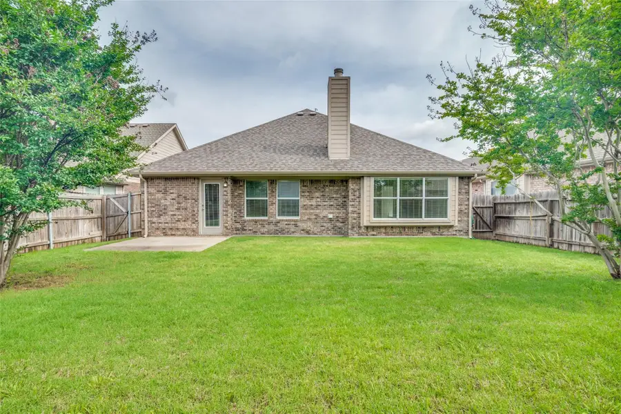 924 Bowie Drive, Lavon, TX 75116 - Image #3