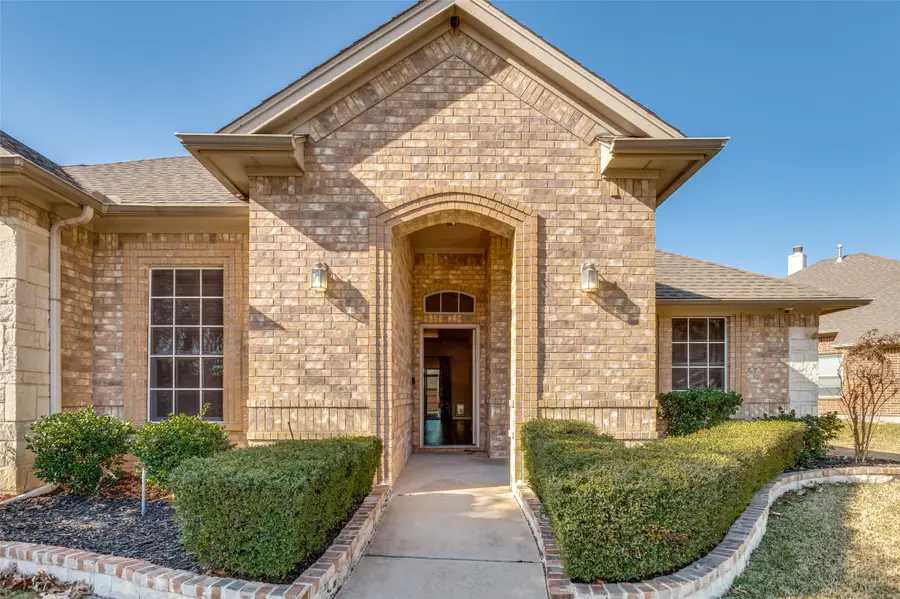 140 Big Willow Court, Saginaw, TX 76179 - Image #2