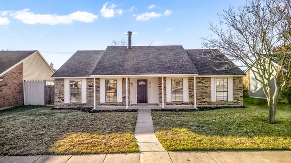 5018 Red River Trail, Grand Prairie, TX 75052