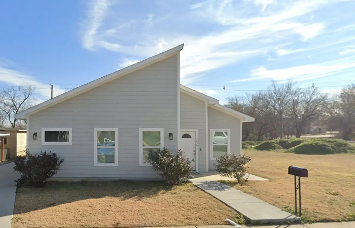 1429 Missouri Avenue, Fort Worth, TX 76104 - Image #1