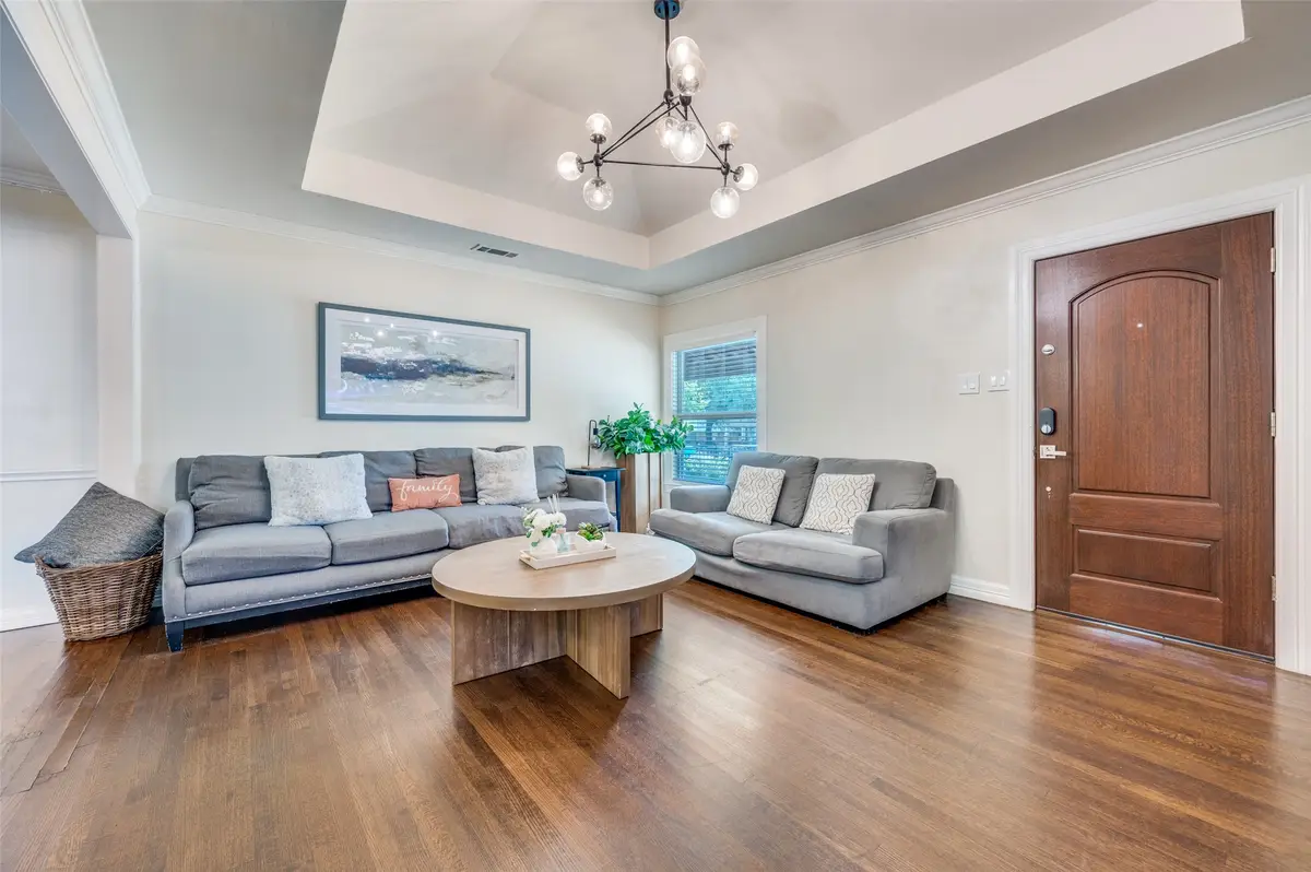 2619 Kingston Street, Dallas, TX 75211 - Image #1