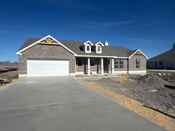 130 Fossil Canyon Drive, New Fairview, TX 76078