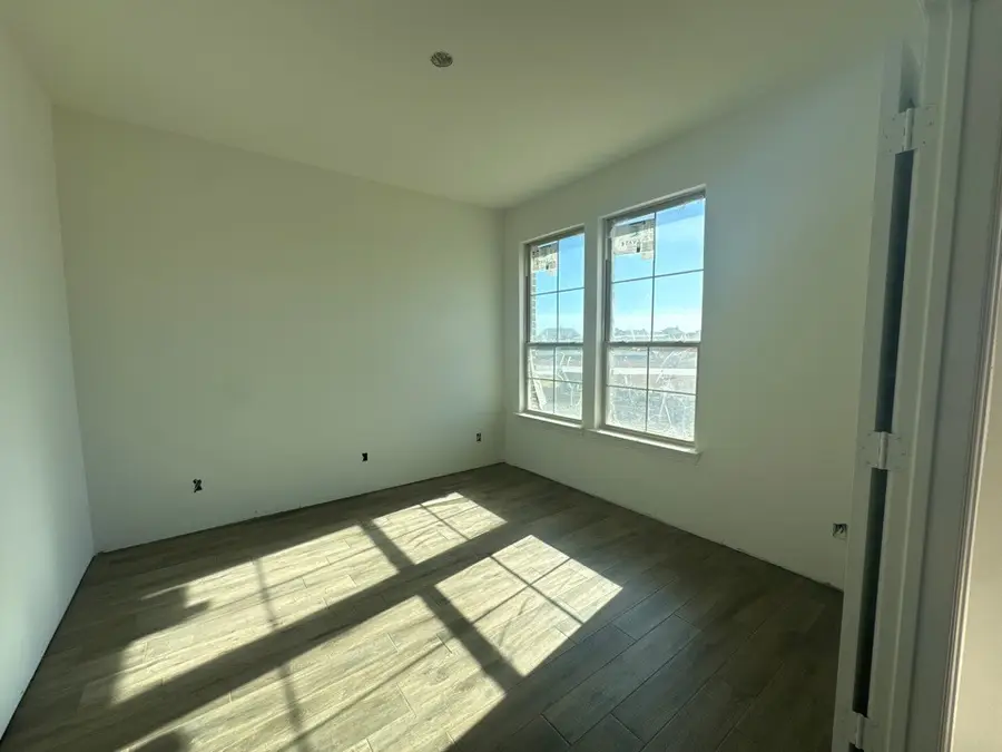 130 Fossil Canyon Drive, New Fairview, TX 76078 - Image #3