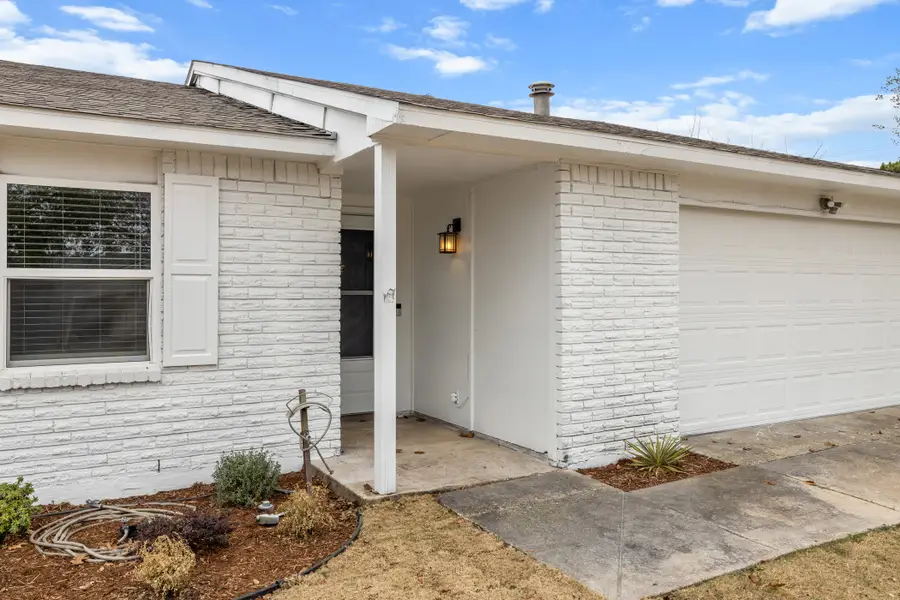 5212 Knox Drive, The Colony, TX 75056 - Image #2