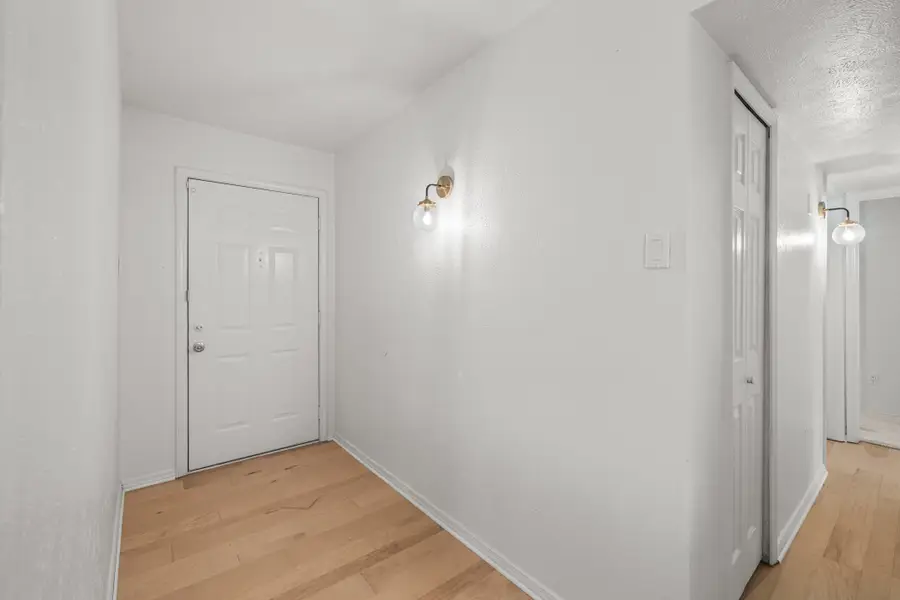 5212 Knox Drive, The Colony, TX 75056 - Image #3