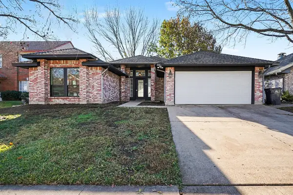 2322 Cromwell Drive, Arlington, TX 76018