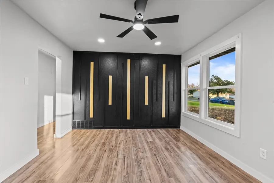 8423 Glen Regal Drive, Dallas, TX 75243 - Image #2