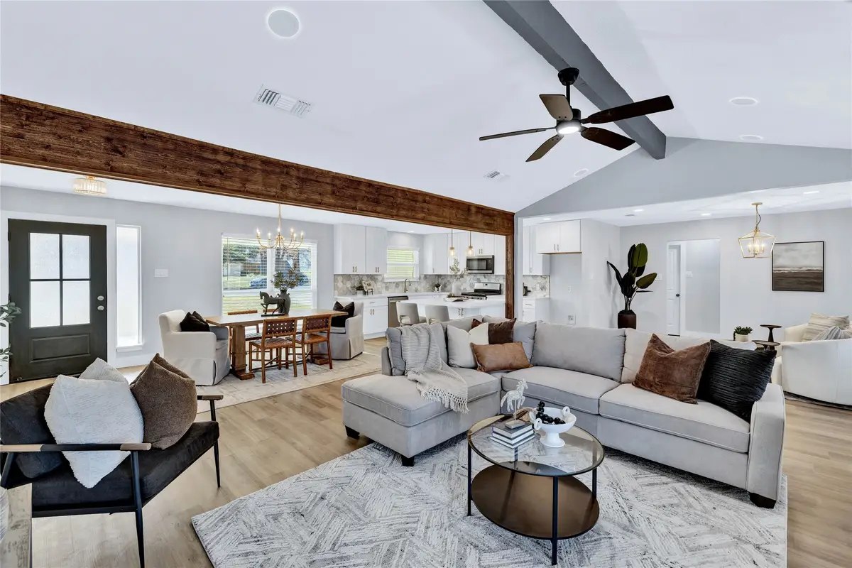 1524 Overlook Drive, Grapevine, TX 76051 - Image #1