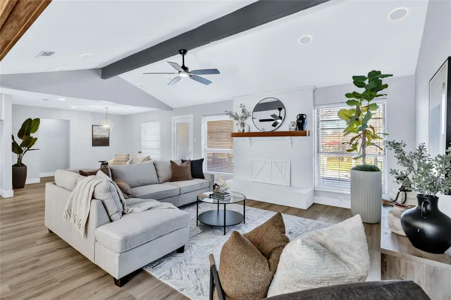 1524 Overlook Drive, Grapevine, TX 76051 - Image #3