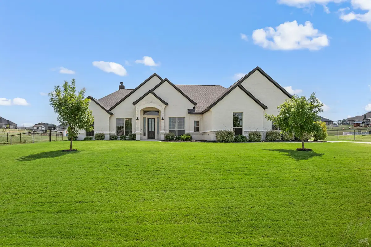 313 Oak Meadow Lane, Weatherford, TX 76085 - #1