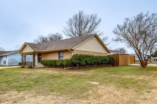 309 N Pecan Street, Leonard, TX 75452
