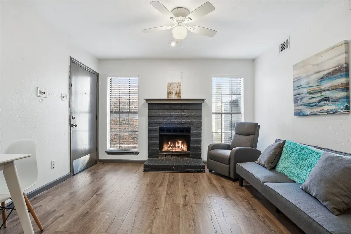 9520 Royal Lane #207, Dallas, TX 75243 - Image #1