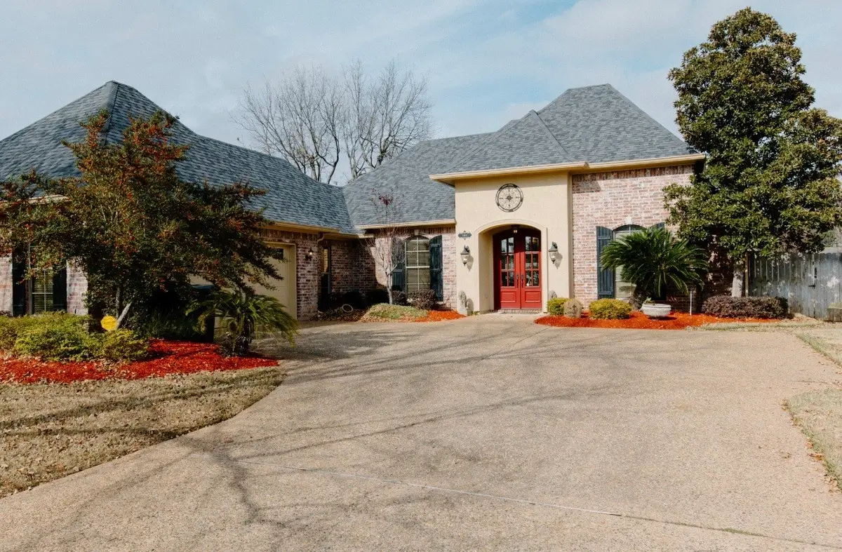 166 Sand Beach Boulevard, Shreveport, LA 71105 - Image #1