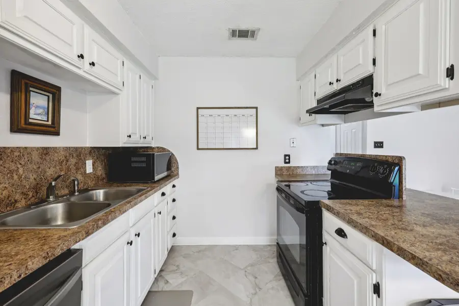 5309 Windy Meadow Drive, Arlington, TX 76017 - Image #3