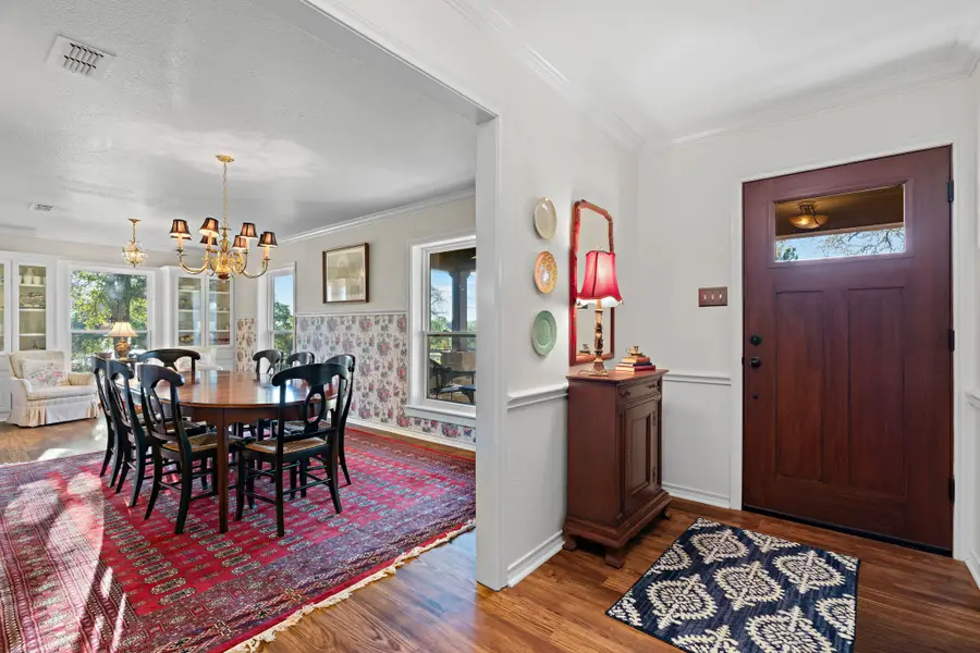 250 Lakeview Court, Weatherford, TX 76088 - Image #3