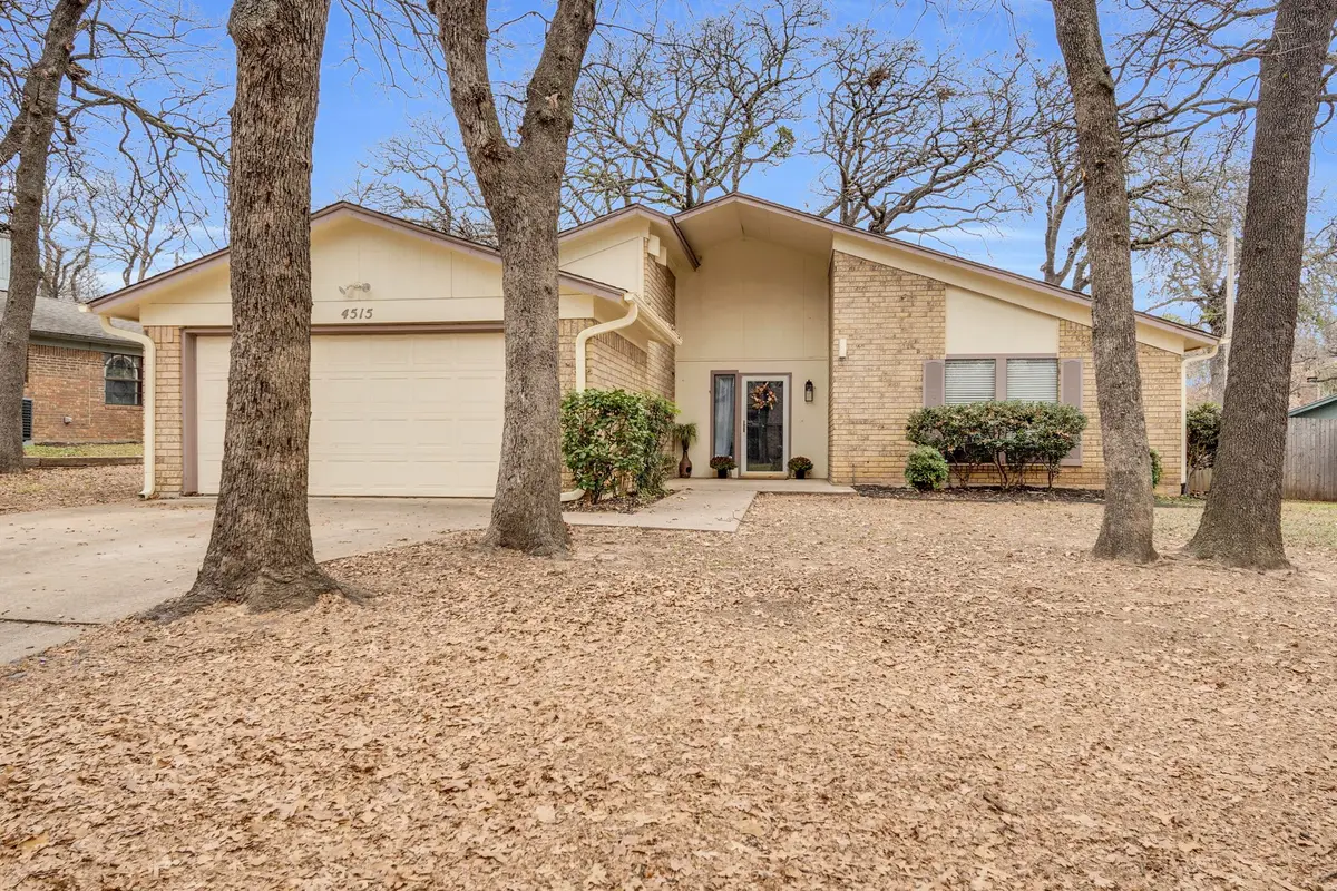 4515 Indian Oaks Trail, Arlington, TX 76017 - Image #1