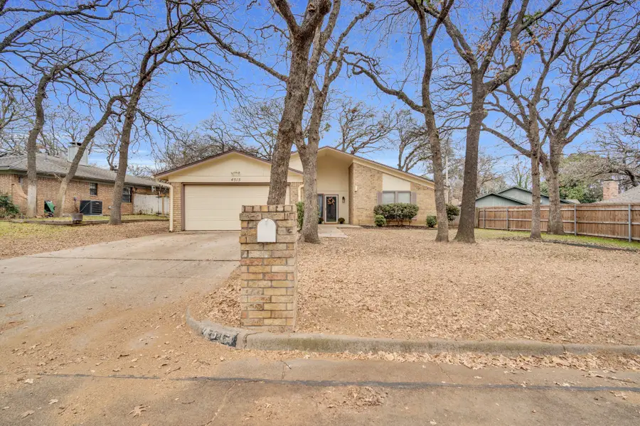 4515 Indian Oaks Trail, Arlington, TX 76017 - Image #3
