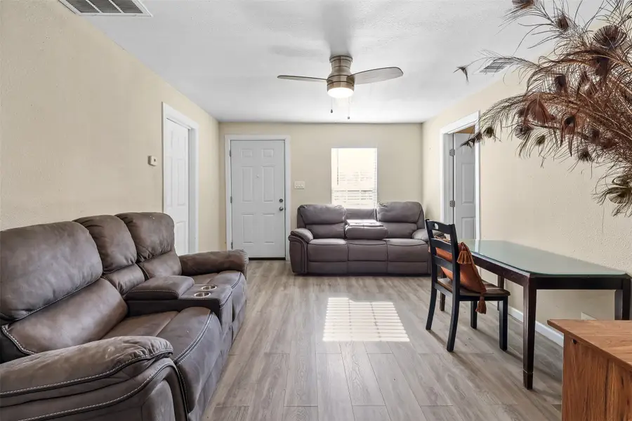 10319 Old Seagoville Road, Dallas, TX 75217 - Image #3