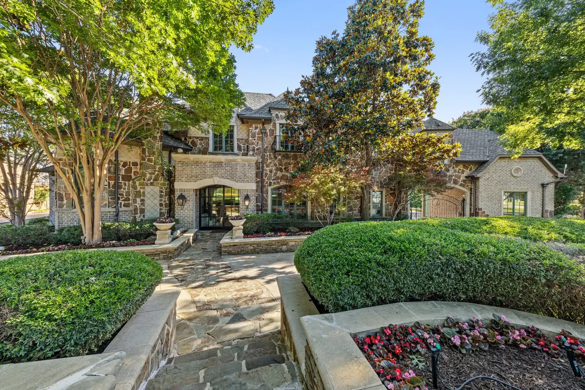 2 Terrabella Lane, Heath, TX 75032 - Image #1