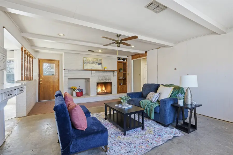 503 Azalea Drive, Grapevine, TX 76051 - Image #2