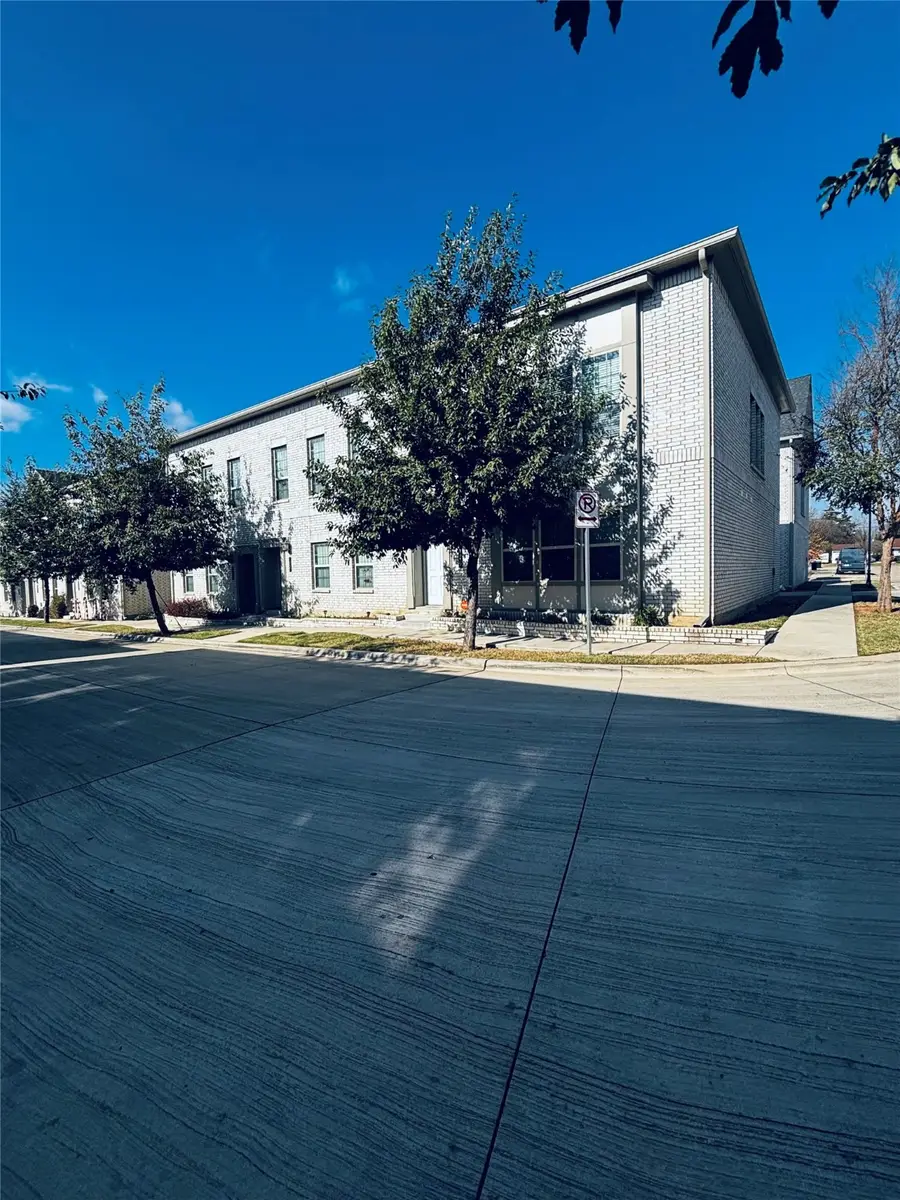 1939 Bel Air Drive, Arlington, TX 76010 - Image #2