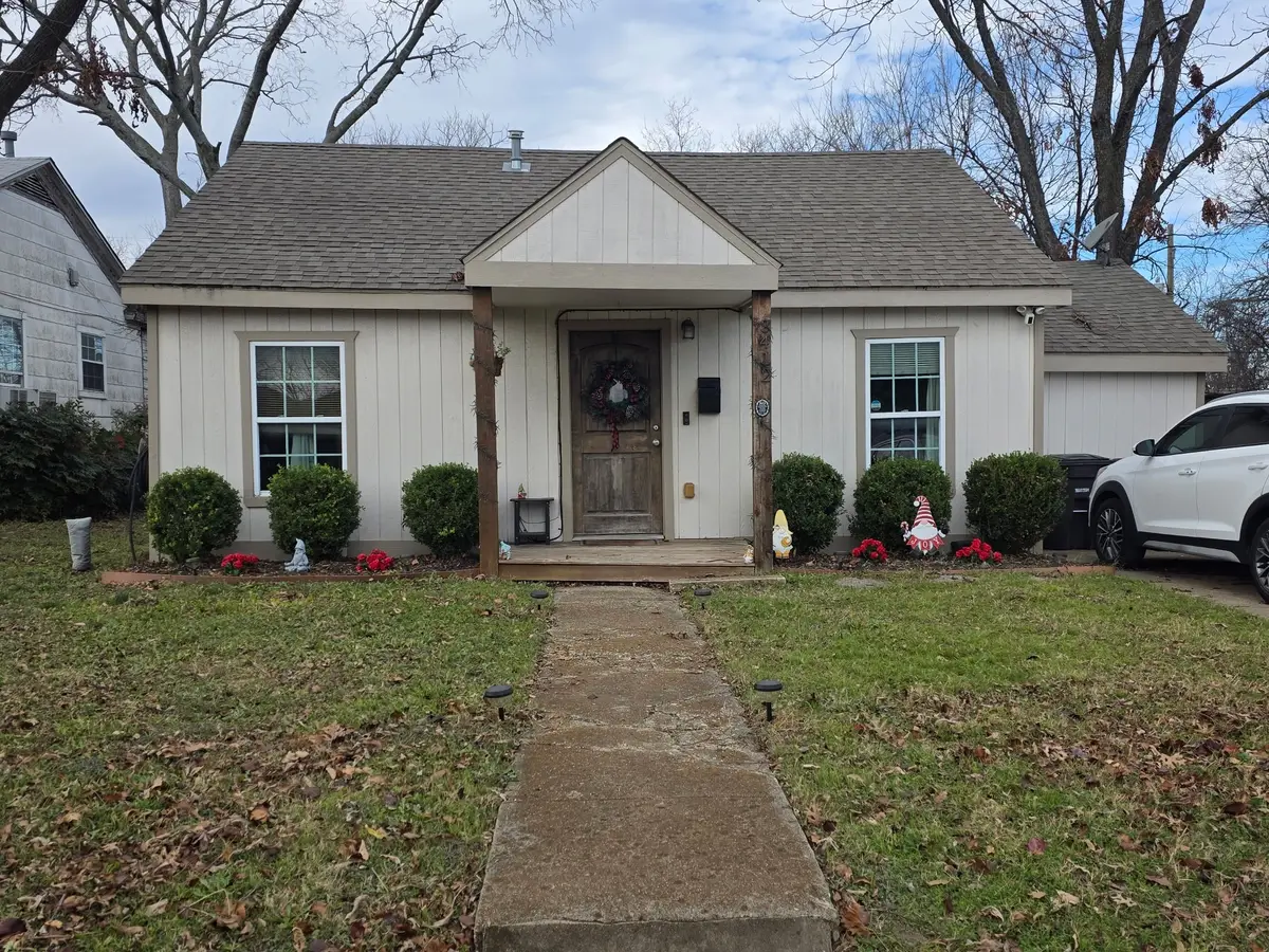 3412 Ryan Avenue, Fort Worth, TX 76110 - Image #1