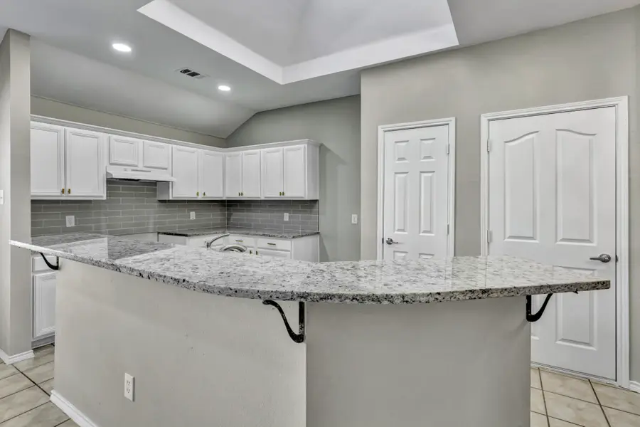 341 Windy Hill Lane, Fort Worth, TX 76108 - Image #3