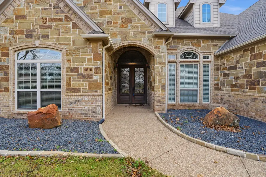 4519 Cimmaron Trail, Granbury, TX 76049 - Image #2