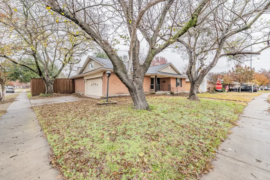 4518 Live Oak Drive, Mesquite, TX 75150 - Image #2