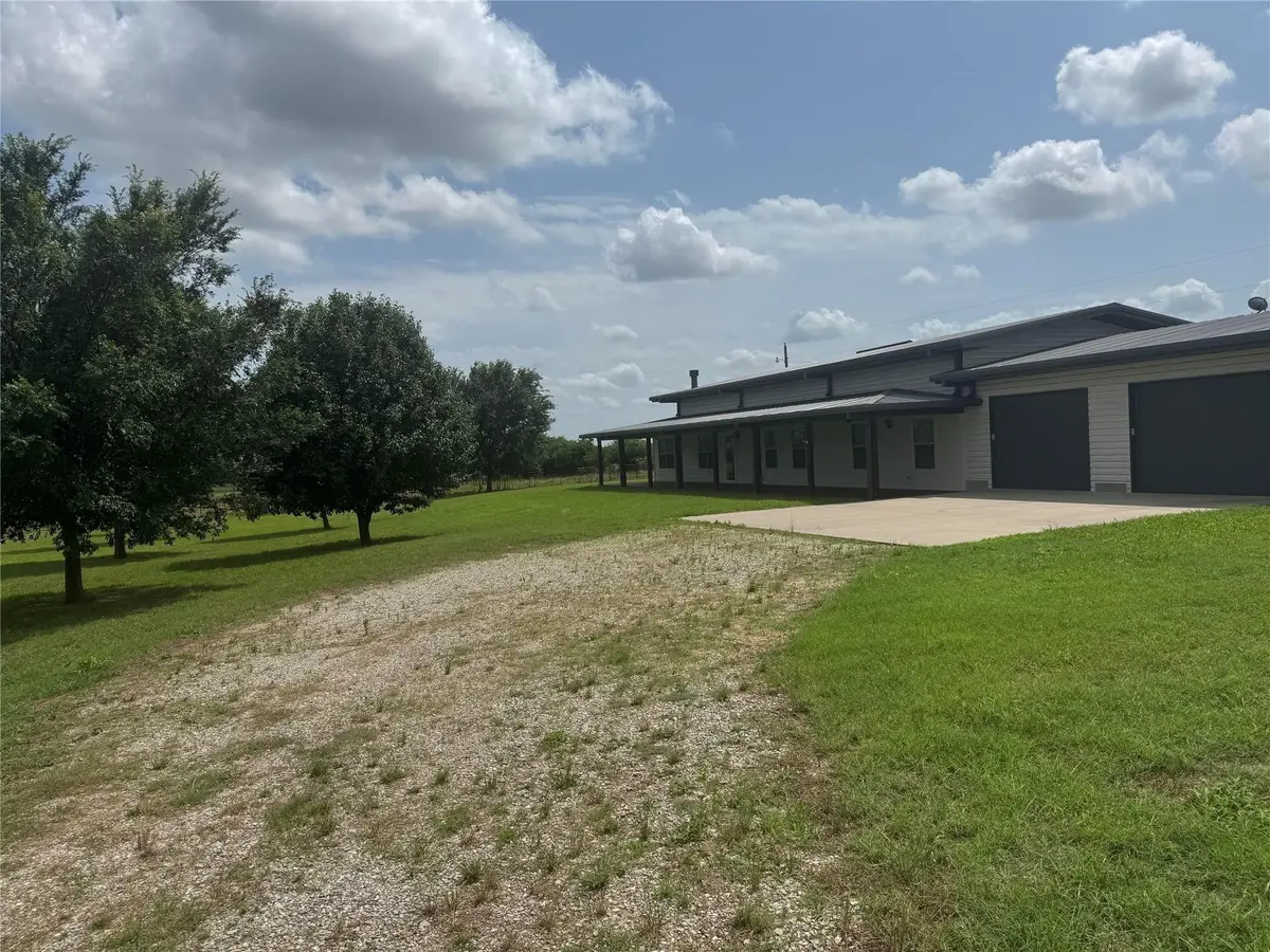 623 County Road 3130, Bonham, TX 75418 - Image #1