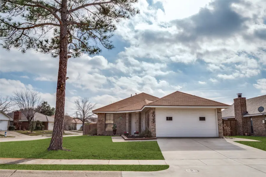 2022 Gallante Drive, Carrollton, TX 75007 - Image #3