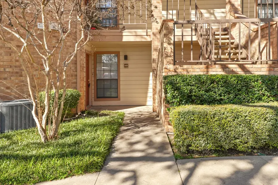 16301 Ledgemont Lane #109, Addison, TX 75001 - Image #2