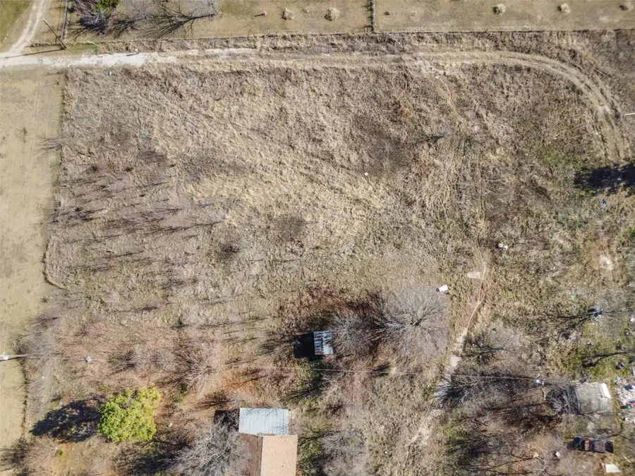 7560 Dobbs Road, Sanger, TX 76266 - Image #3