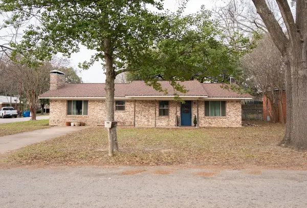 509 W South Street, Lindale, TX 75771
